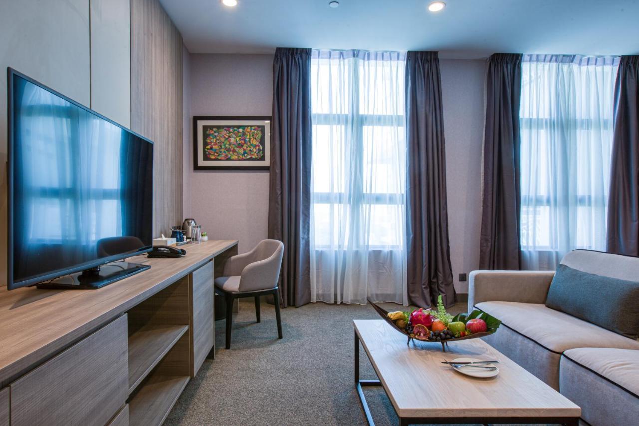 Mercure Living 普特拉贾亚 外观 照片 A living room in a serviced apartment in Moscow, Russia